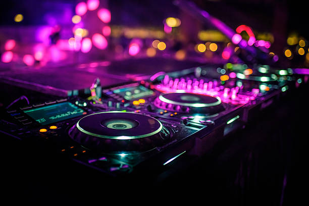 Photo DJ console